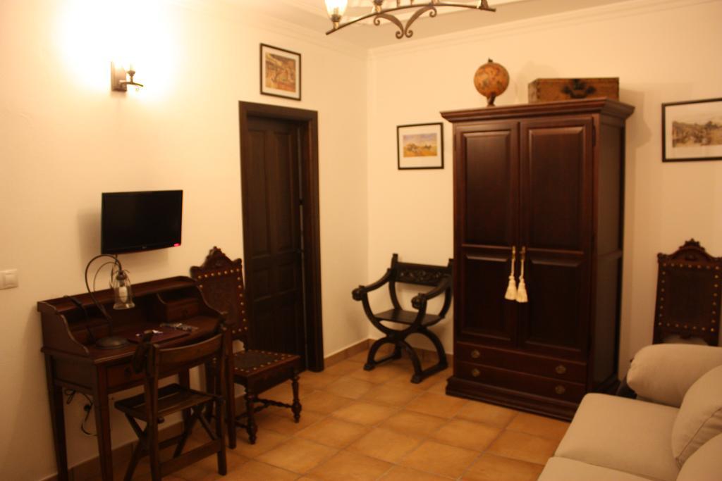 La Posada Del Infante Ла-Пуебла-де-лос-Інфантес Номер фото
